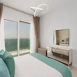 Maison Privee - Seaside Jbr Living W/ Open Sea & Bluewaters Views